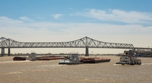 Barge Accident Highlights Dangers of Navigating Mississippi River During High Water Stages
