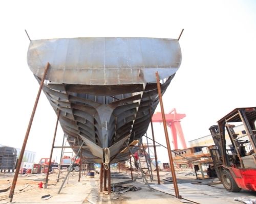 Dangers Commonly Faced by Shipbuilders