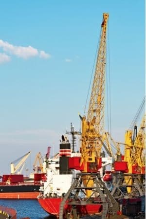 Maritime Crane Accidents and How to Avoid Them